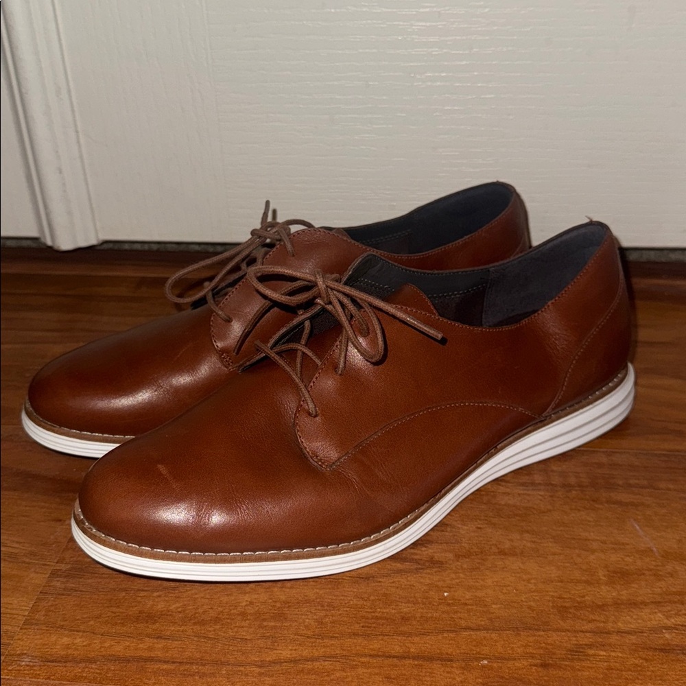 Cole Haan Brown Leather Lace-Up Shoes